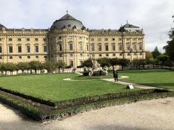 031 Die Residenz & Hofgarten